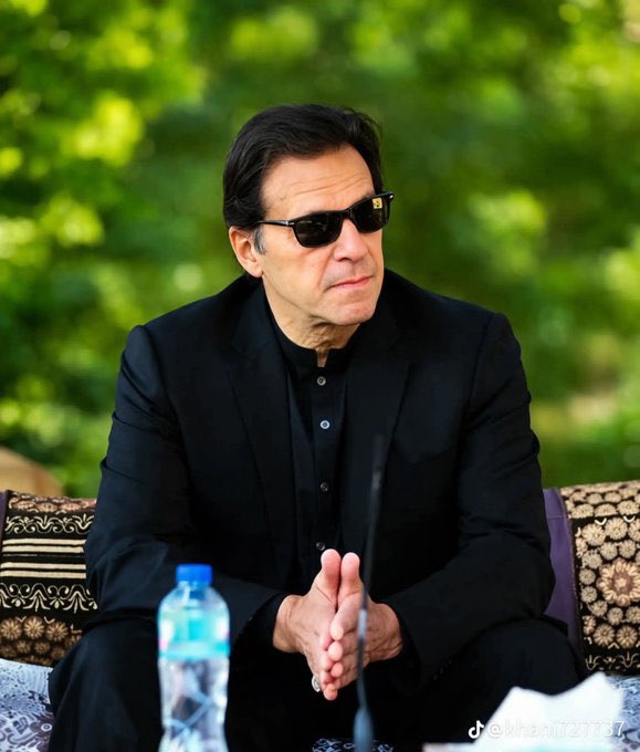 PTIGBOfficial's tweet photo. انشاء اللہ وزیر اعظم اسلامی جمہوریہ پاکستان عمران احمد خان نیازی https://t.co/QeHRVzhtAp