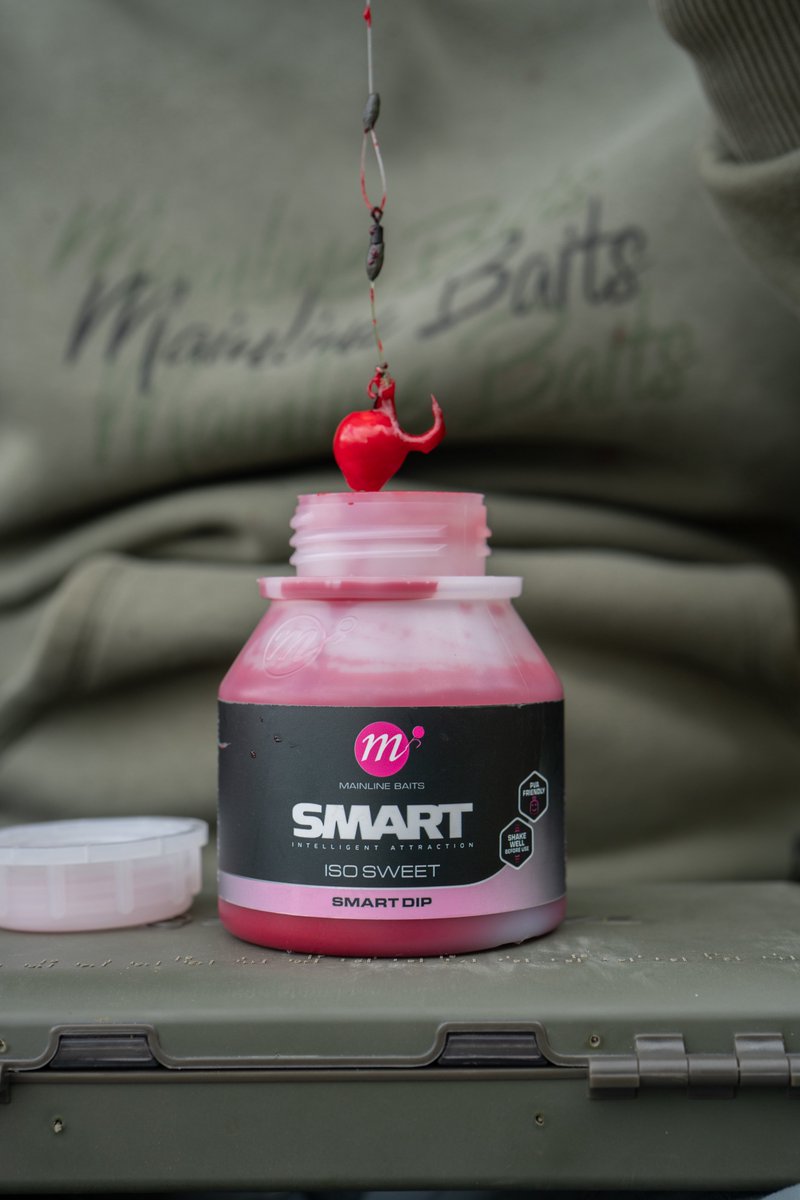 MainlineBaits's tweet photo. The Dedicated Smart Dips combine the food source flavours used in our Dedicated Freezer Bait and Shelf Life range of boilies with the active elements of Smart Liquids – the result, a thick dip designed to coat and enhance your hookbait with the ultimate in intelligent attraction! https://t.co/RBdHmC9nKI
