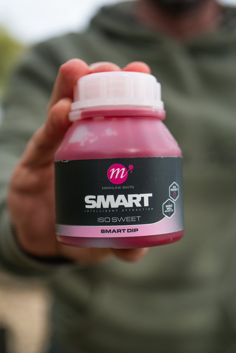 MainlineBaits's tweet photo. The Dedicated Smart Dips combine the food source flavours used in our Dedicated Freezer Bait and Shelf Life range of boilies with the active elements of Smart Liquids – the result, a thick dip designed to coat and enhance your hookbait with the ultimate in intelligent attraction! https://t.co/RBdHmC9nKI