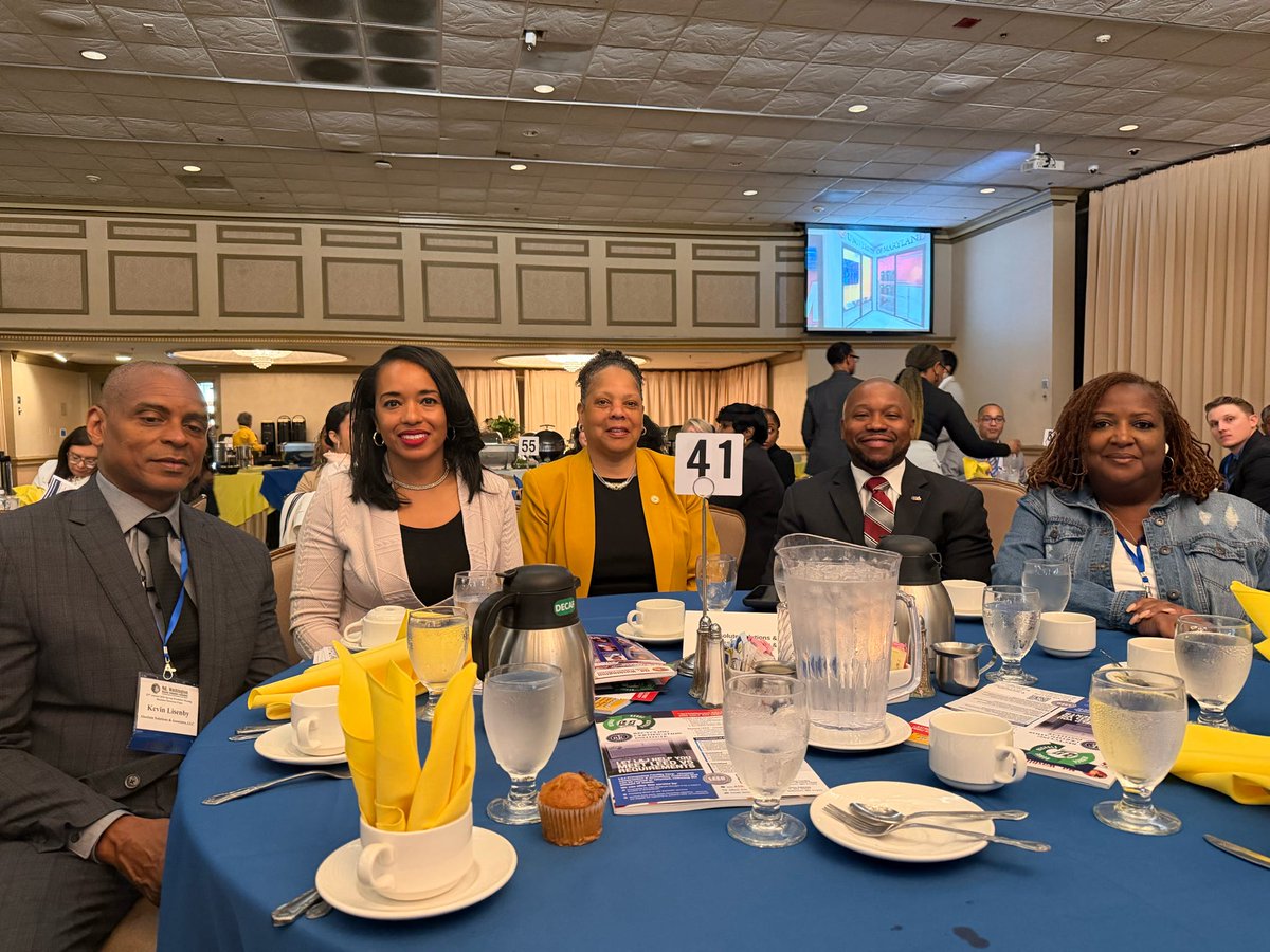 AbsoluteSupply_'s tweet photo. Great networking and partnership opportunities at the 23rd Annual MWMCA Spring Breakfast. Thank you to everyone who visited our booth! https://t.co/3RBC6OSSXE