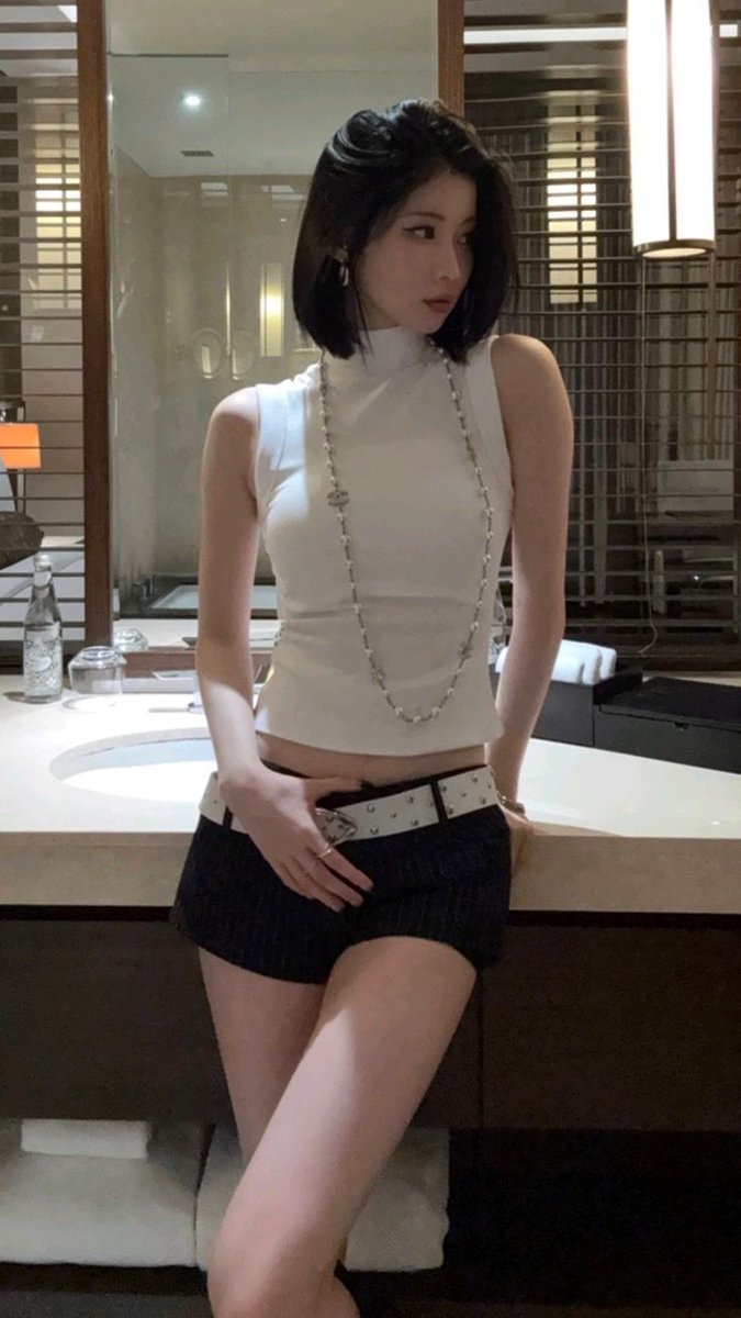 lia ୨ৎ tweet media