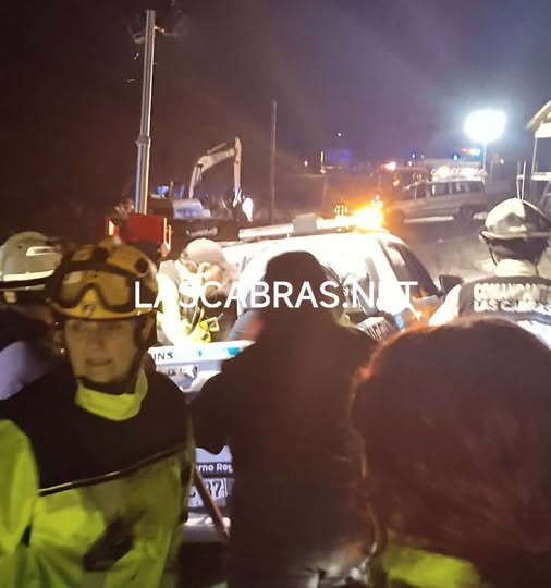 PLascabras's tweet photo. Conmoción en El Manzano, Las Cabras por fallecimiento de menor de 1 año y 11 meses - Periodico Las Cabras https://t.co/EVavBoo1LP https://t.co/dkCVlhsPRc