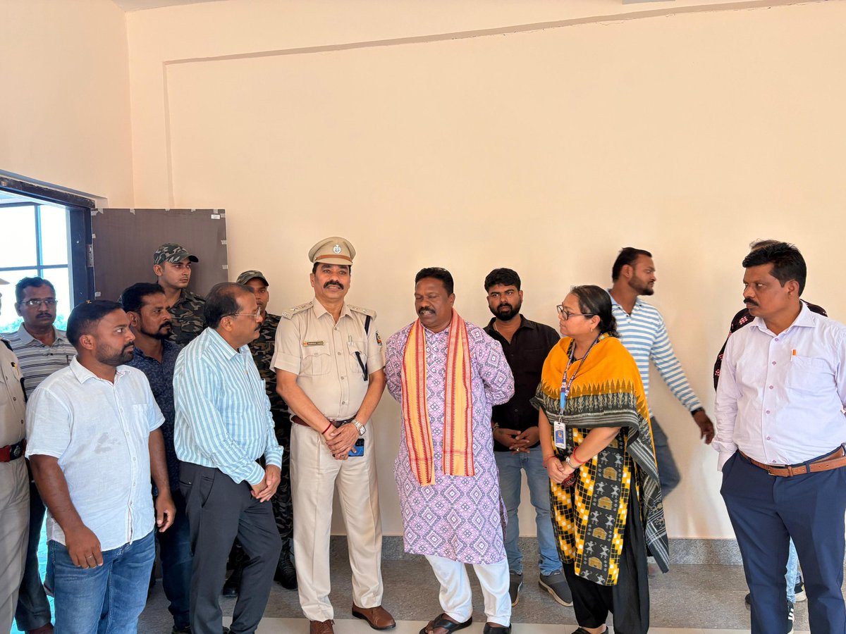 District Magistrate Subarnapur tweet media