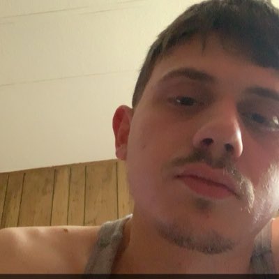 jacobbright1998's tweet photo. #NewProfilePic https://t.co/6hzTLfBQRI