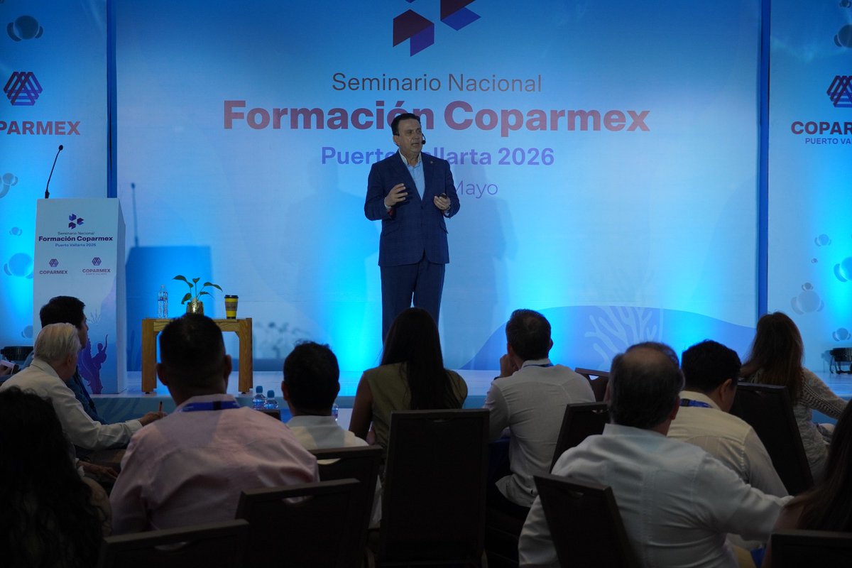 jsierraalvarez's tweet photo. Esta mañana impartí la ponencia “El futuro lo construimos hoy”, donde compartí la visión y agenda estratégica de COPARMEX frente a los principales retos del país. 🇲🇽

Dialogué con la Familia Coparmex sobre la importancia de contar con energía suficiente, un Estado de Derecho sólido y condiciones de seguridad que impulsen la inversión, el desarrollo y la competitividad de México frente a oportunidades como el nearshoring.

También destaqué la relevancia del diálogo social y la construcción de espacios como los CONSEA, que fortalecen la colaboración entre sectores para generar acuerdos y mejores condiciones para el desarrollo del país. 🤝

#SeminarioCoparmex2026 #UnaSolaCOPARMEXUnSoloMéxico