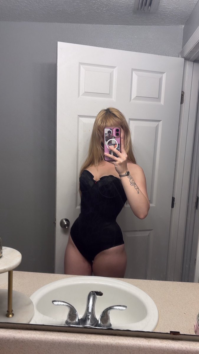 𝒟𝒶𝒹𝒹𝓎 ℒℴ ₍^. .^₎⟆ tweet media
