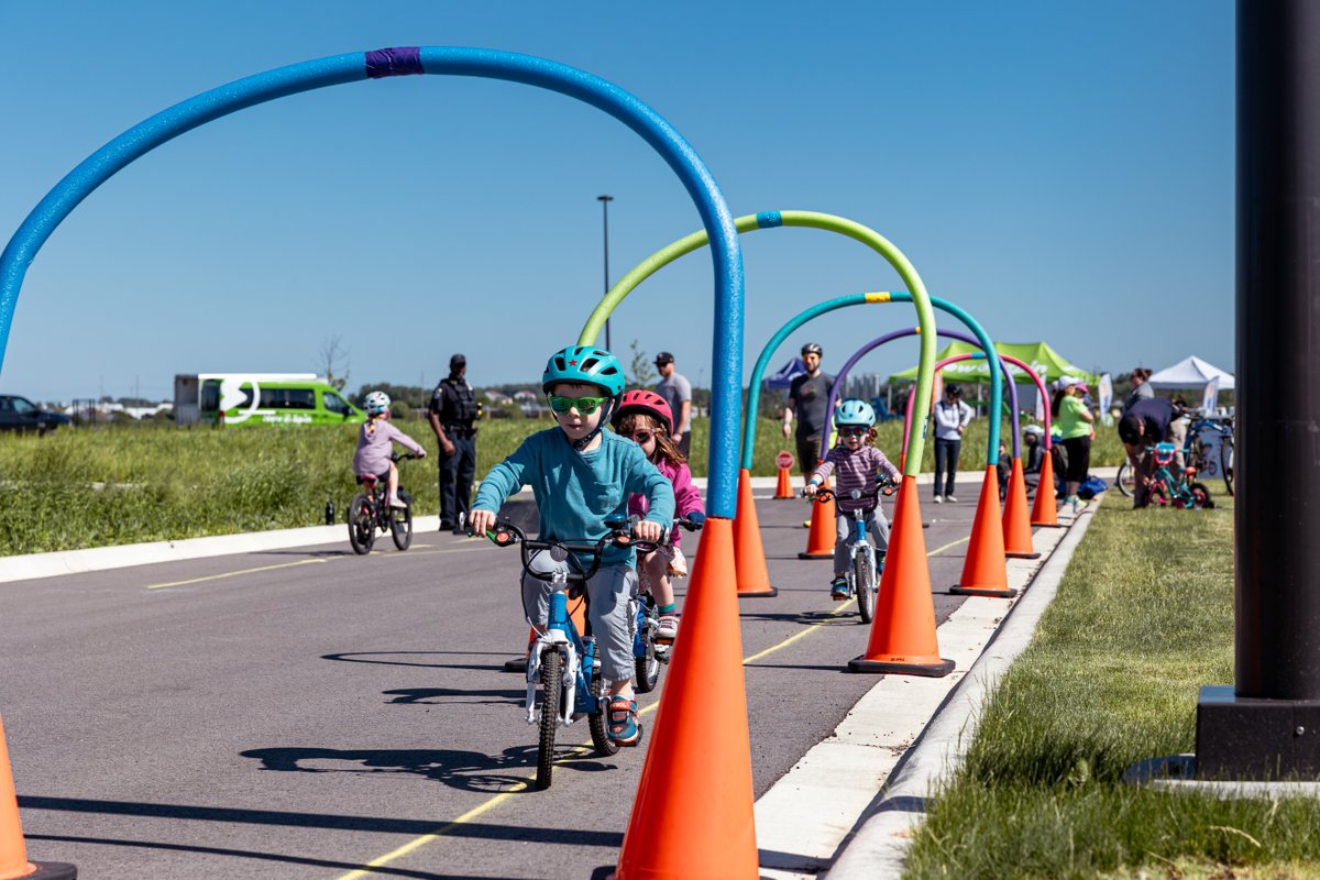 ExperienceRoch's tweet photo. Bike, explore, and meander through Rochester 🚴‍♂️🌳

The Med City Meander returns May 23 with routes for every experience level, live music, rest stops, an after party, and the new 50 Mile Rotary Ramble featuring scenic Southeast Minnesota views!☀️

Photo Credit: Zastrow &amp; Zastrow https://t.co/nX8veoyW8A