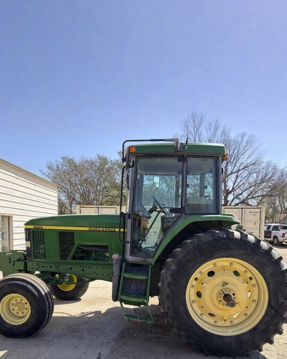 auctiontime's tweet photo. 𝐋𝐚𝐭𝐞-𝐌𝐨𝐝𝐞𝐥 𝐓𝐫𝐚𝐜𝐭𝐨𝐫, 𝐒𝐤𝐢𝐝 𝐒𝐭𝐞𝐞𝐫𝐬, 𝐖𝐨𝐫𝐤 𝐓𝐫𝐮𝐜𝐤𝐬 &amp; 𝐌𝐨𝐫𝐞 𝐔𝐩 𝐅𝐨𝐫 𝐁𝐢𝐝𝐝𝐢𝐧𝐠 𝐈𝐧 𝐂𝐨𝐧𝐬𝐢𝐠𝐧𝐦𝐞𝐧𝐭 𝐒𝐚𝐥𝐞𝐬 𝐂𝐥𝐨𝐬𝐢𝐧𝐠 𝐌𝐚𝐲 𝟐𝟎

Read the full blog post➡️ https://t.co/kl7Z5Fdbmv

#AuctionTime #EquipmentAuctions https://t.co/mQFbUUKGV1