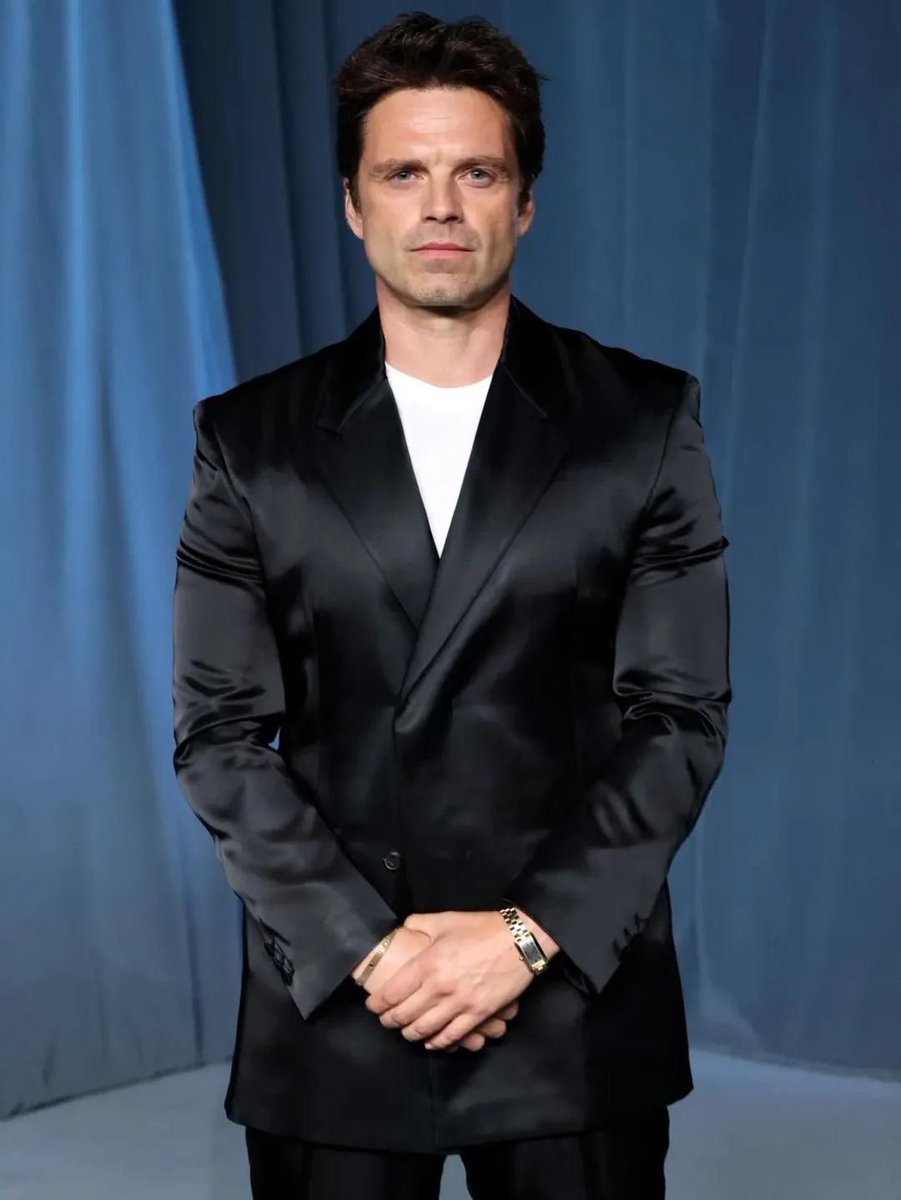nina tweet media