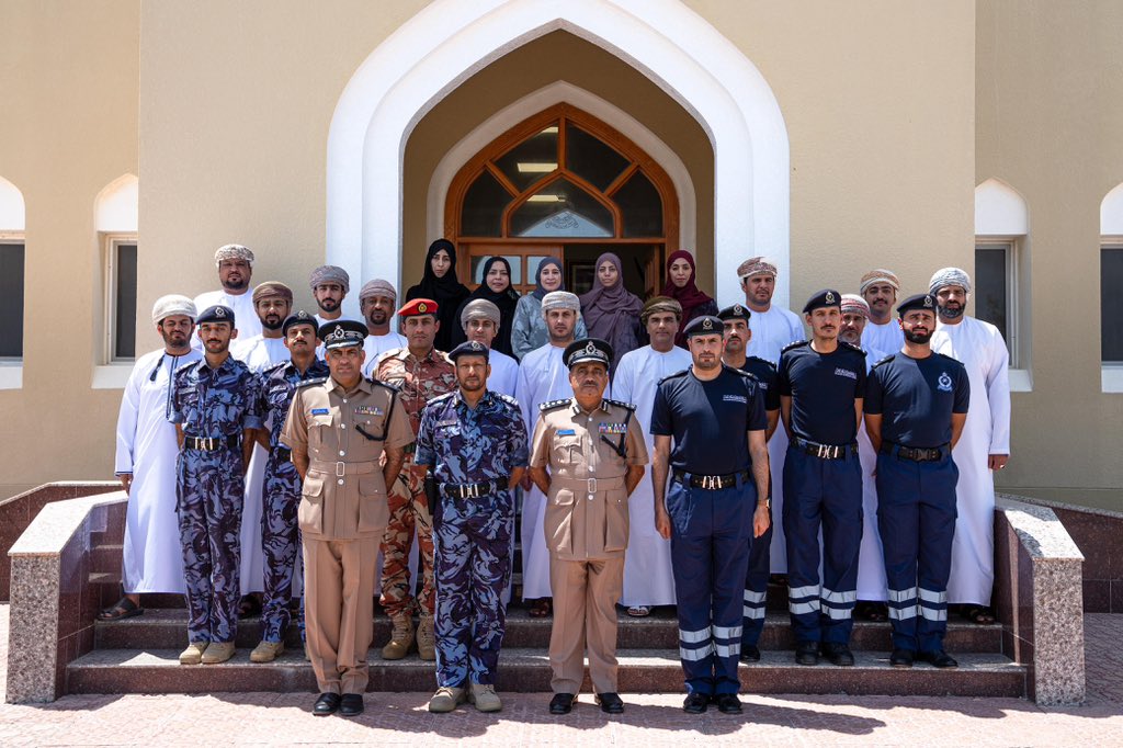 NCEM_OM's tweet photo. ختام البرنامج التدريبي في التعامل مع الحوادث النووية والإشعاعية، الذي تم تنفيذه بالتعاون بين هيئة الدفاع المدني والإسعاف والمركز الوطني لإدارة الحالات الطارئة وبمشاركة الجهات المعنية الأخرى.

#عُمان_مستعدة https://t.co/CidKJni02c