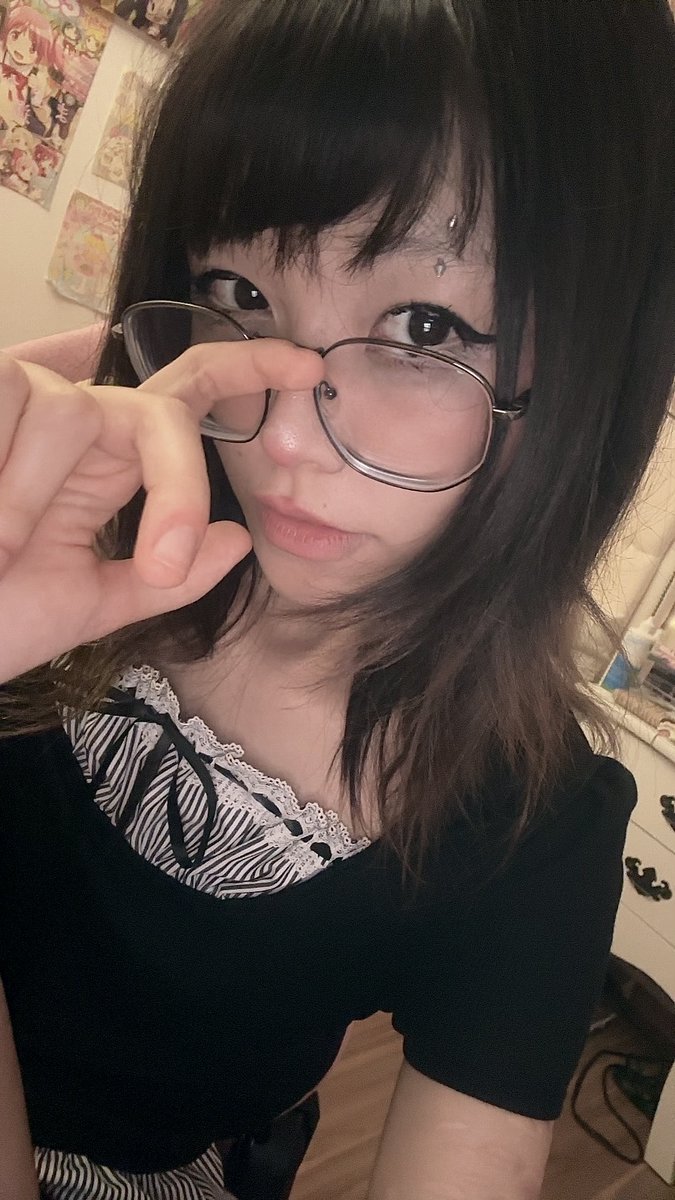 Miidari 🍓 tweet media