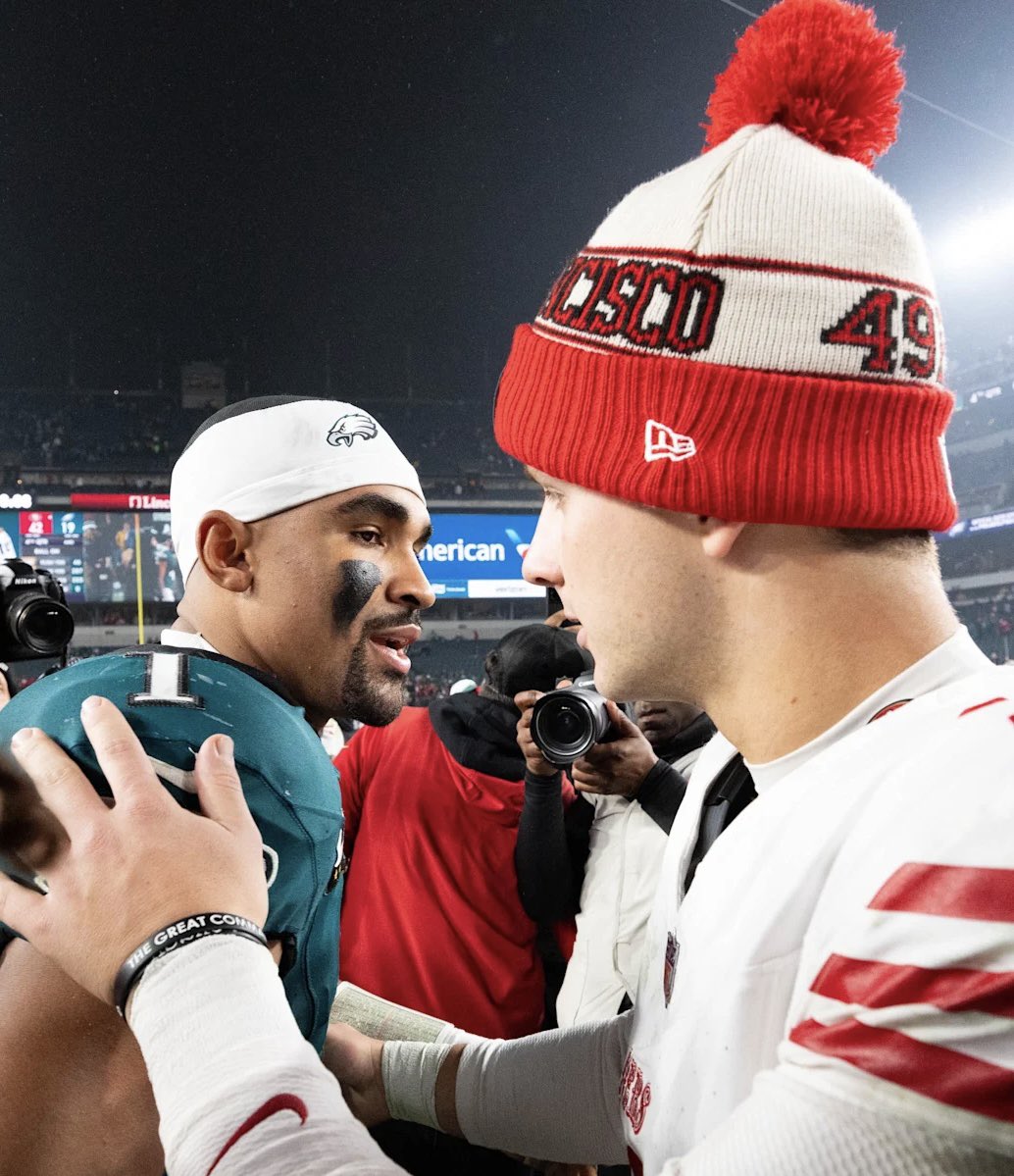 Coach_Yac's tweet photo. The 49ers will host the Eagles in Week 17 on SNF, per @RCDiscussion

h/t: @OurSf49ers https://t.co/HXM4edv0Kq