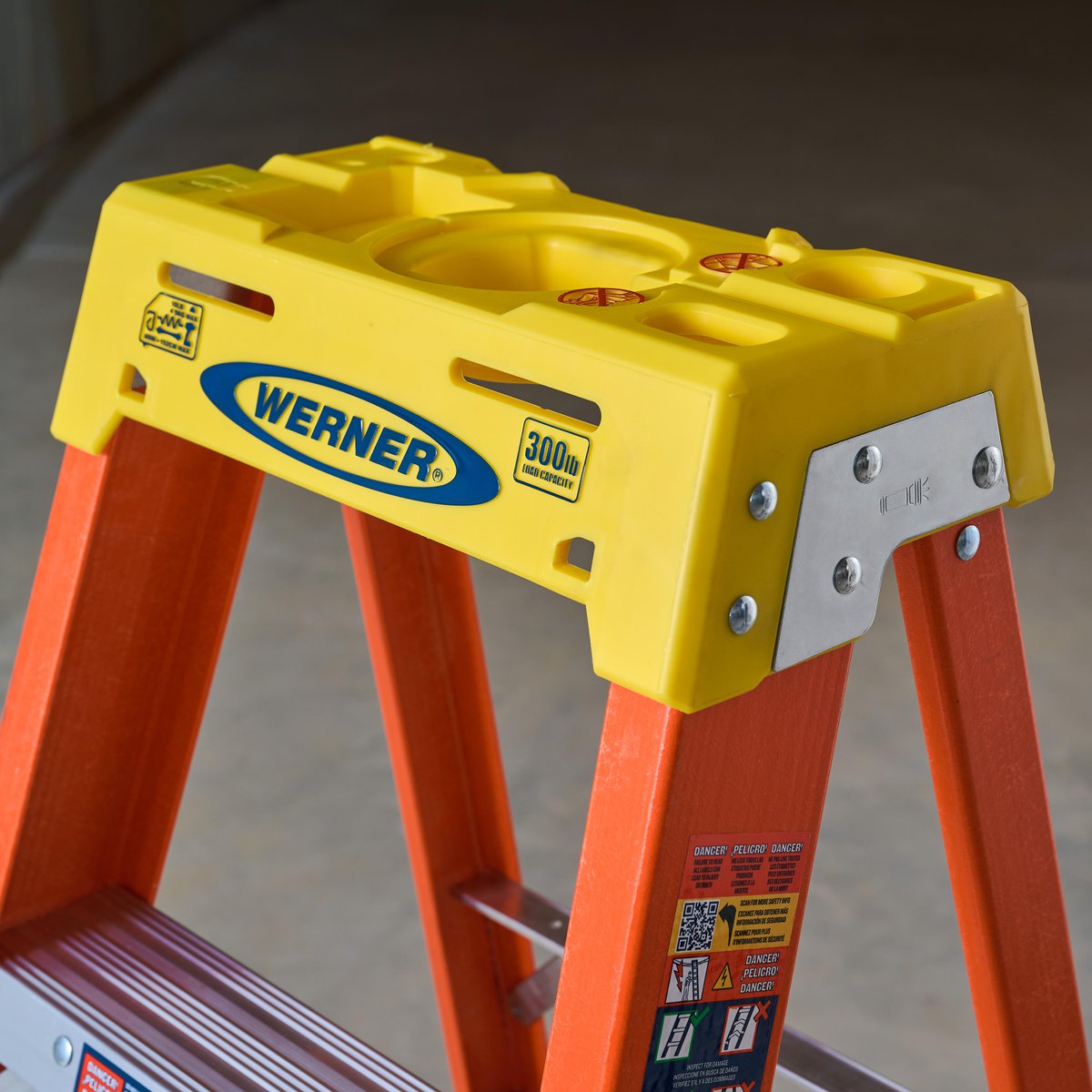 Werner_Safety's tweet photo. It’s more than a ladder. It’s a name that stands for consistency, confidence, and getting the job done right.

#WERNER #STEPLADDER #SAFETYABOVEALL https://t.co/cpfenUMMrE