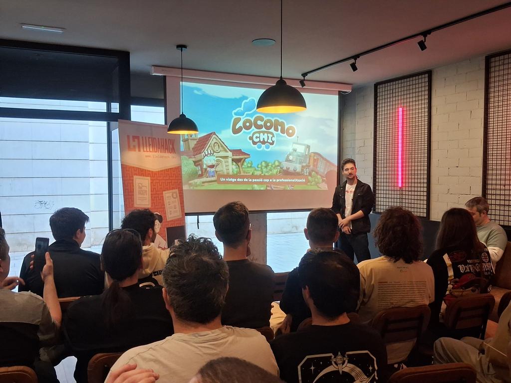 lleidahack's tweet photo. Continuem amb en Jon Gómez (@kanki_projects), graduat de Disseny Digital a la UdL, màster en Videojocs a la UOC i cofundador d'Òrbita25 que ens parlarà sobre com ha convertit Locomochi d'un treball acadèmic a un projecte professional 🚃 https://t.co/XRwT1AiUjj
