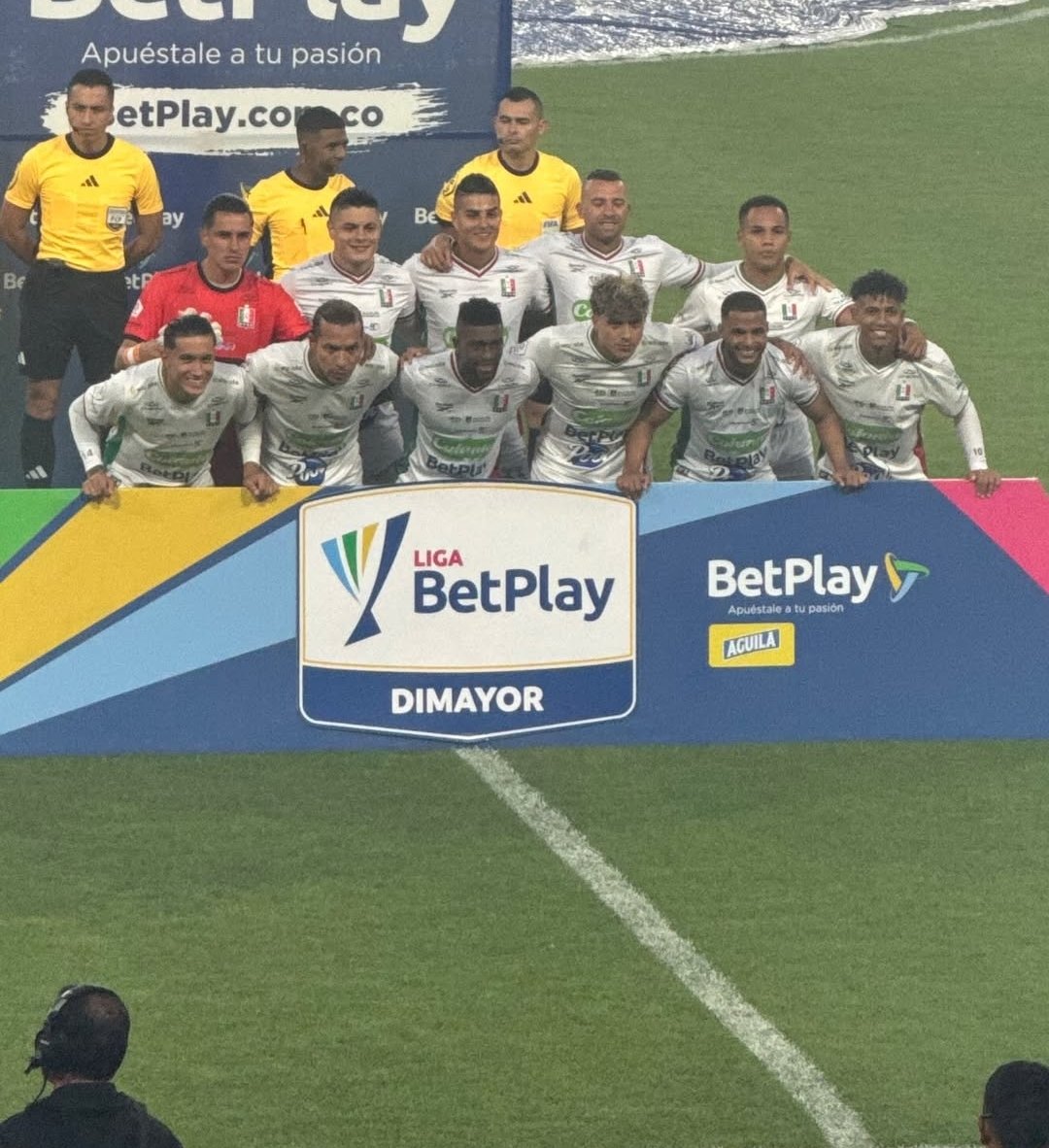LopezAndres_11's tweet photo. 🇮🇹⚪ Empezemos con el cierre y calificación del semestre, con los que para mí son ciclos cumplidos.

Aguirre (relación con la hinchada)
Navarro 
K.Cuesta
Riquett (Jugador honesto, pero ya no le da más, muchos altibajos)
Rojas
Beltrán 
Deiqui https://t.co/gE0iHhw8Gx