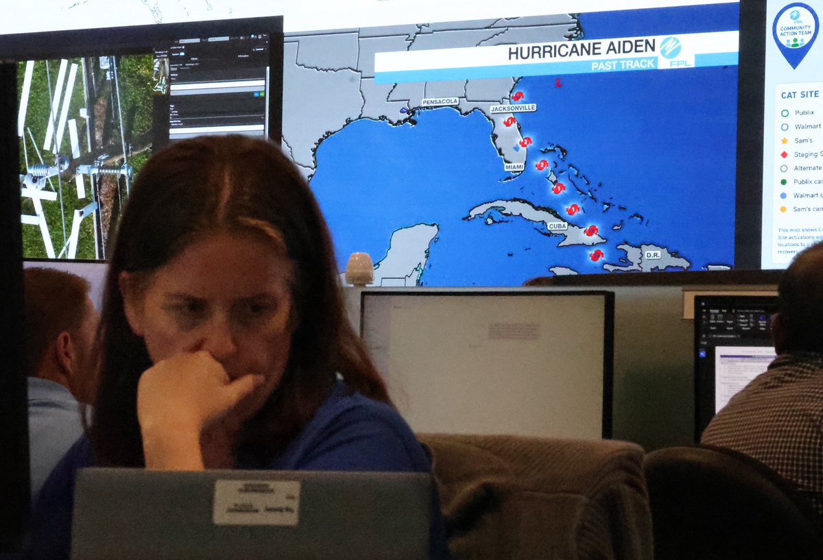 PhotoSSentinel's tweet photo. Annual Hurricane preparedness drill @insideFPL @pbcgov @PalmBeachesFL @BrowardCounty @ReadyBroward @NWSMiami @NHC_Atlantic @SunSentinel https://t.co/ZcB61TVm3J