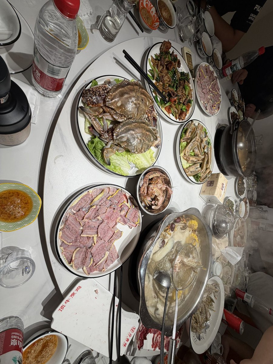 _91825897's tweet photo. 又是快乐的一天 https://t.co/k3X1sbBq9k