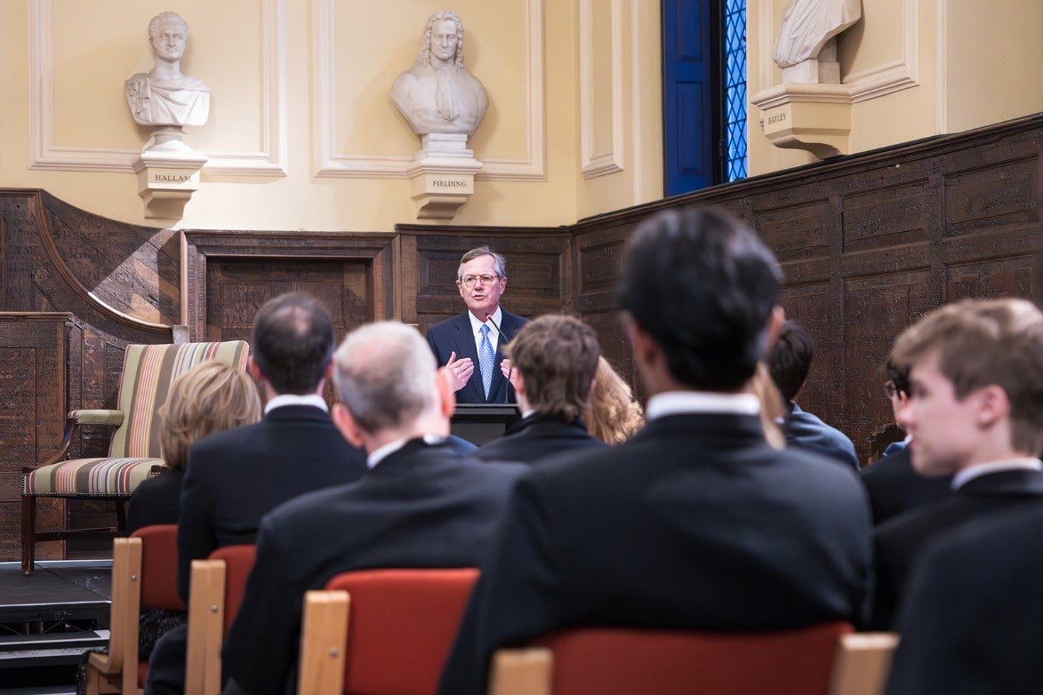 USAmbUK's tweet photo. Eton College has a centuries-long tradition of academic excellence that has shaped generations of influential figures across the United Kingdom and beyond. Harriet and I enjoyed a tour of the campus, followed by my remarks where I appreciated the students’ intelligent and thoughtful questions. Thank you to Provost Sir Nicholas Coleridge and Lady Coleridge for their gracious hospitality and Ambassador Buchan and his wife, Hannah, for facilitating the visit.