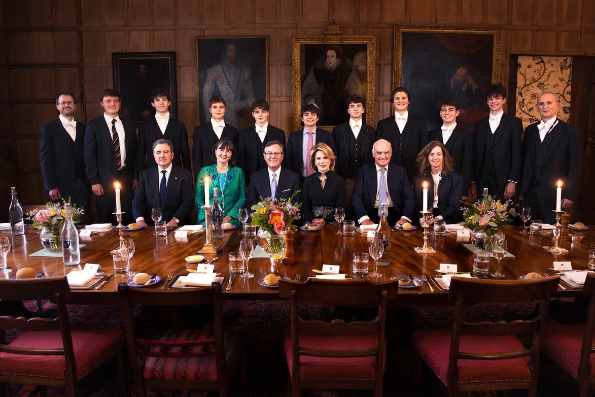 USAmbUK's tweet photo. Eton College has a centuries-long tradition of academic excellence that has shaped generations of influential figures across the United Kingdom and beyond. Harriet and I enjoyed a tour of the campus, followed by my remarks where I appreciated the students’ intelligent and thoughtful questions. Thank you to Provost Sir Nicholas Coleridge and Lady Coleridge for their gracious hospitality and Ambassador Buchan and his wife, Hannah, for facilitating the visit.