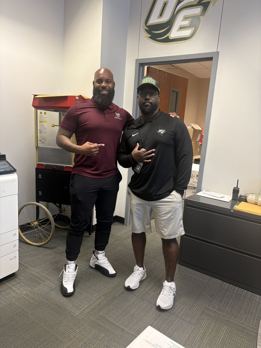 Coach 🏈 Foster 🩸 tweet media