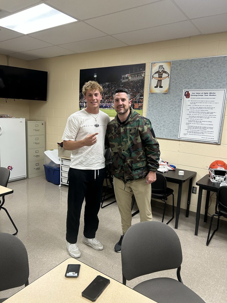 Jake Luling tweet media