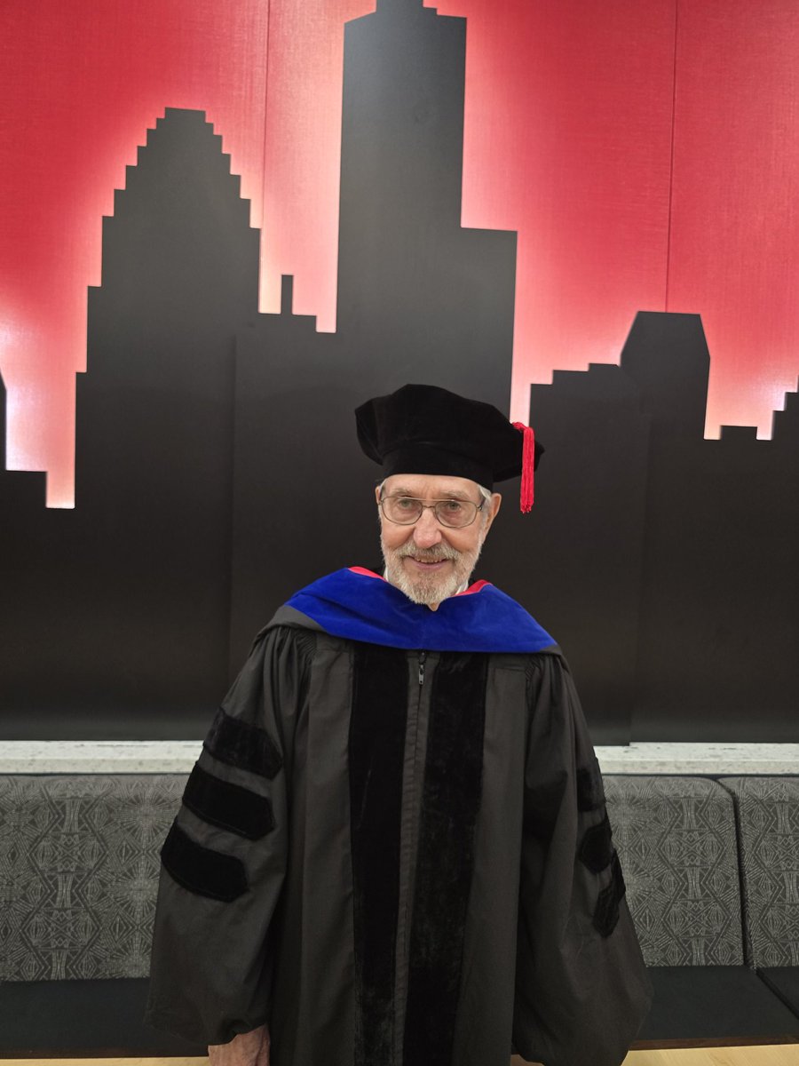 ChrisjonesLee's tweet photo. So honored to know and call now Dr. Donald Kessler!
Please join me in congratulating Donald on a lifetime achievement. https://t.co/vCjkv3N8Ho