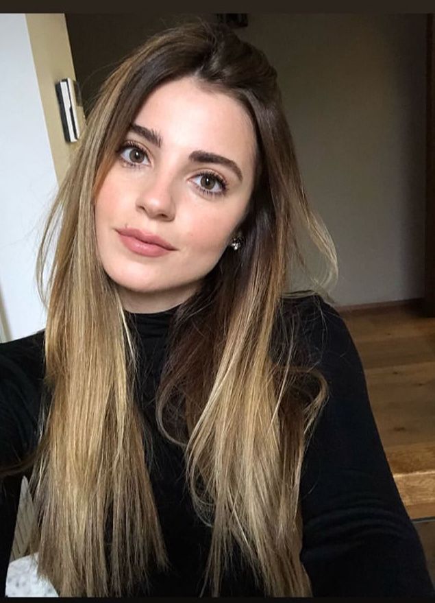 Hania tweet media