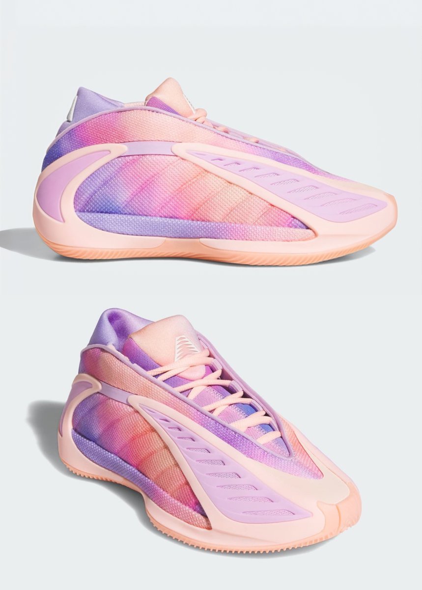 JustFreshKicks tweet media