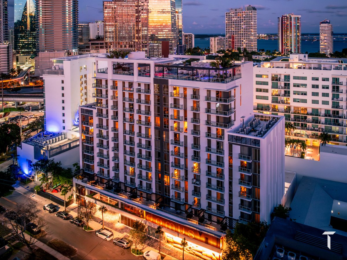 TCCIFlorida's tweet photo. Thornton Construction is proud to celebrate the completion of Domus Brickell Park and the successful Grand Opening. This milestone marks the culmination of the hard work, and dedication of everyone involved!

#miamiconstruction #domus #miami #constructioncompletion https://t.co/K6XRhjCt8a
