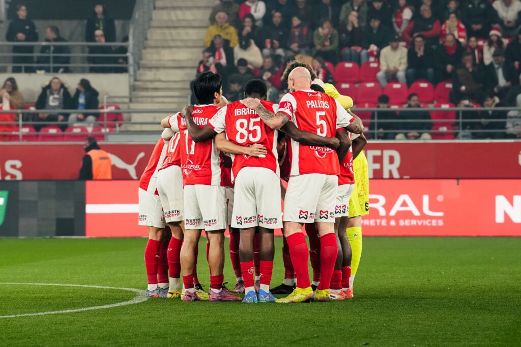 Tchetchos02's tweet photo. [THREAD MERCATO REIMS] 🔴⚪️

Comme l’année dernière, voici mon mercato idéal pour le Stade de Reims ! 

N’hésitez pas à liker si vous avez aimé, ça m’a pris un peu de temps à faire ça donc ça me ferait plaisir !

Je vous laisse découvrir ça 👇👇 https://t.co/TEfj8uyOFh