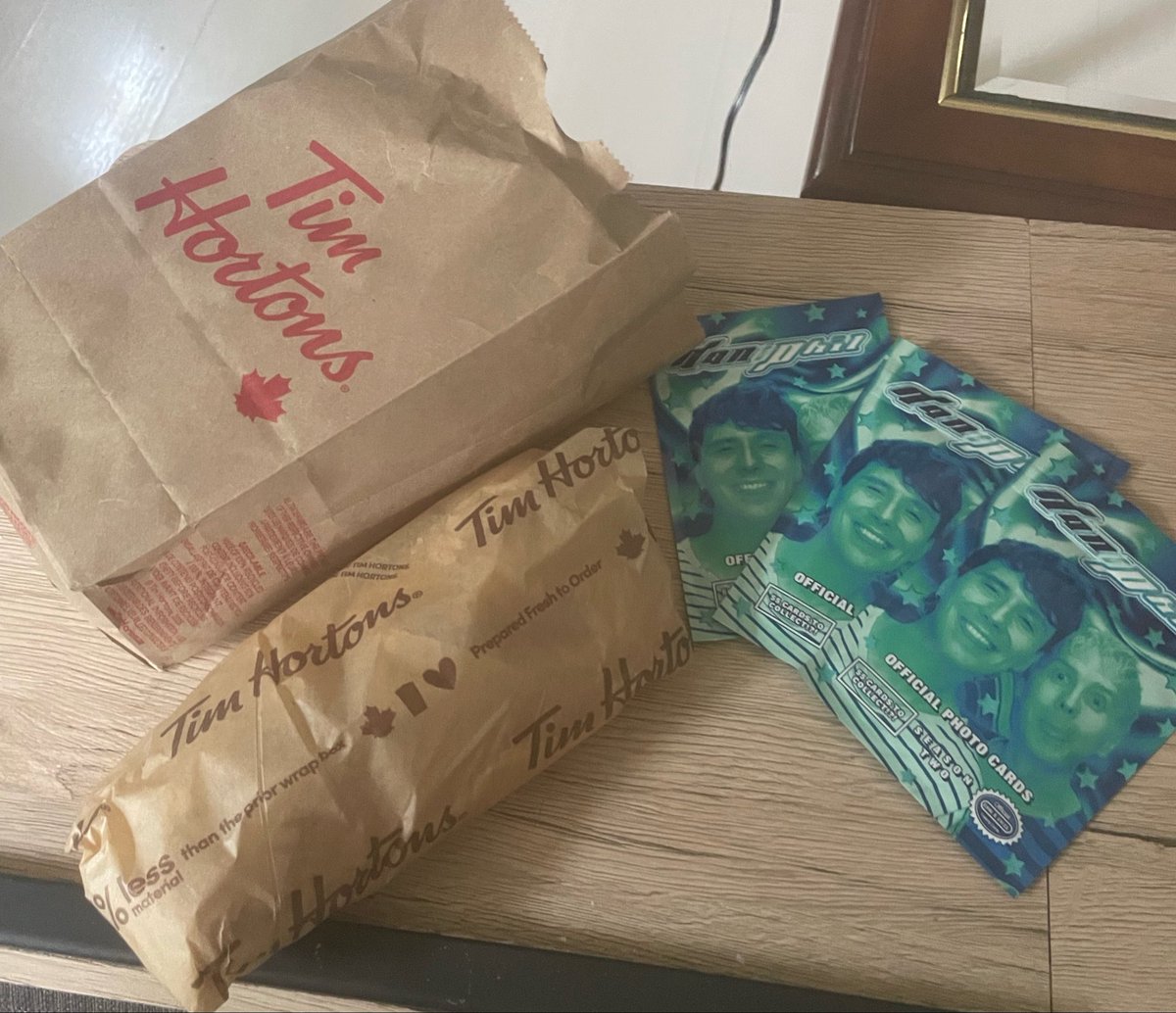 lake💕IS ELLE WOODS tweet media