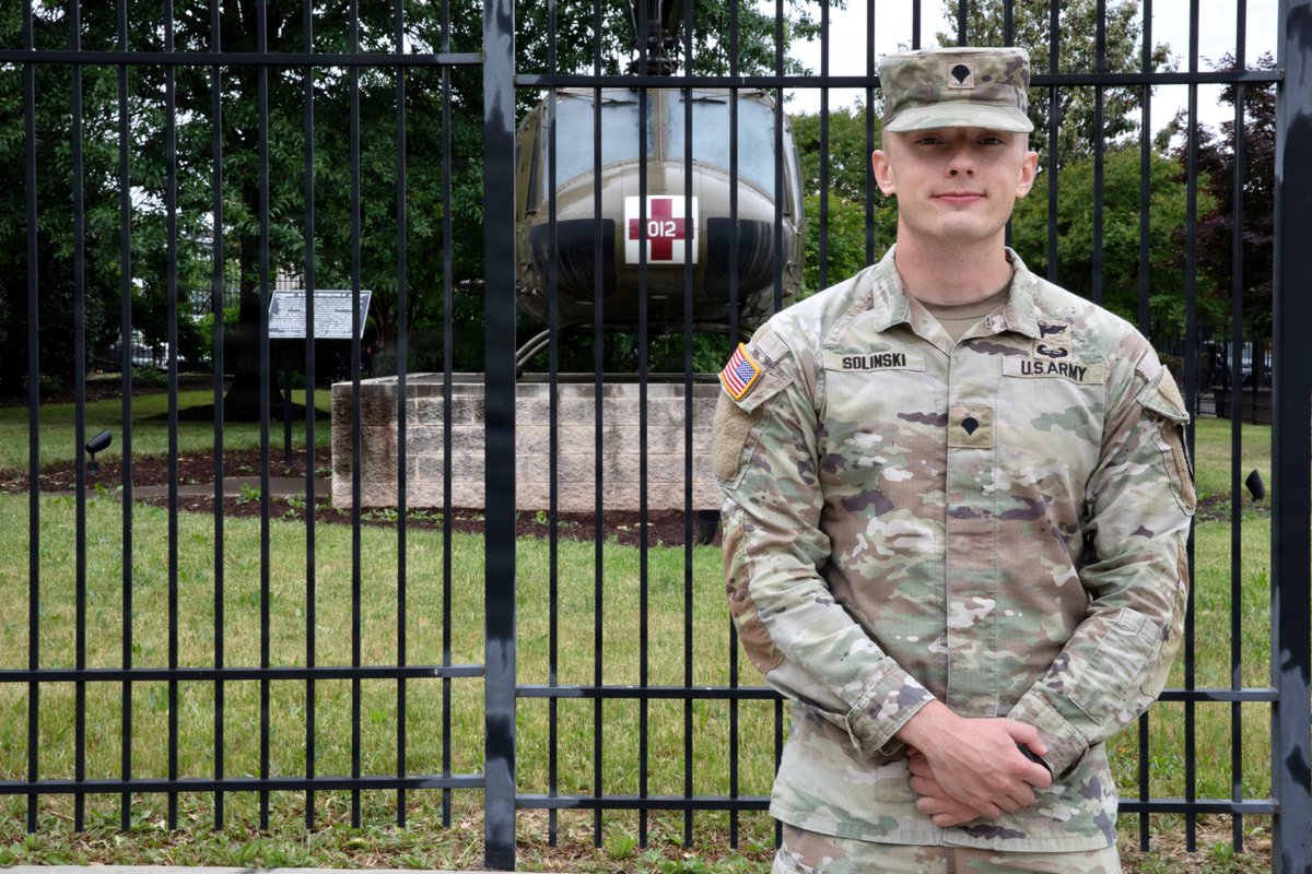 #WhyIServe Spc. Perry Solinski joined the D.C. National Guard with a clear purpose: to serve his country while building his civilian career in Information Technology. By combining his military experience with his civilian skill set, he has created a path centered on growth. https://t.co/VsggL5x24E