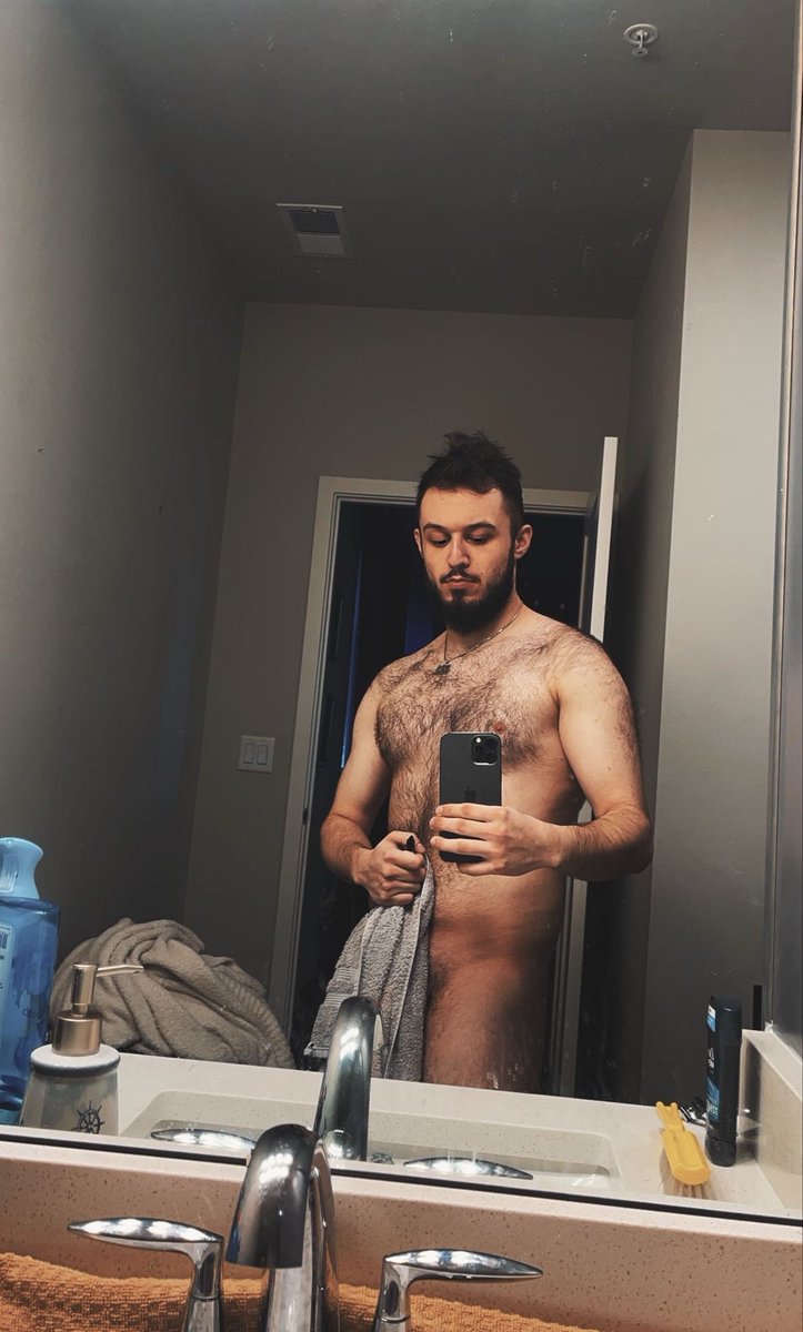 BearCubJr tweet media