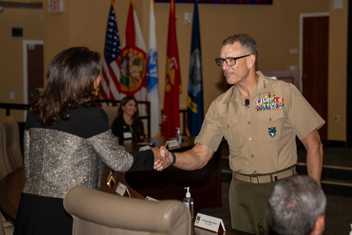 digcab's tweet photo. A great evening of connection and partnership at the U.S. Southern Command South Florida Community Leaders Reception on May 12th. Thank you to Southern Command for bringing together leaders committed to strengthening our communities.

#ViceMayorDignaCabral #Southcom #Doral https://t.co/SdvnGtH0aK