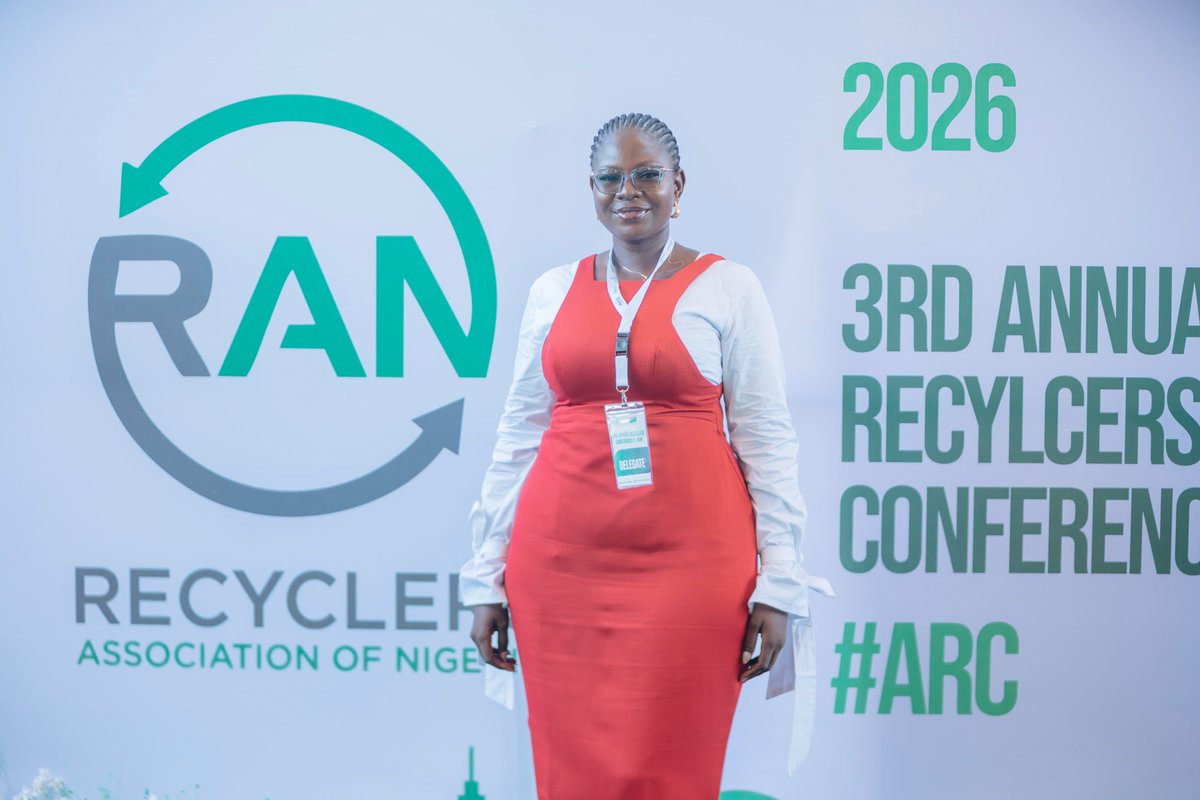 Miss_eob's tweet photo. Day 1 at the Recyclers Association of Nigeria (RAN) Conference brought together stakeholders across policy, industry, and innovation for important discussions around sustainable waste management &amp; circular economy solutions in Nigeria. Sessions on smart recycling, carbon credits, https://t.co/OihvGRLSnu