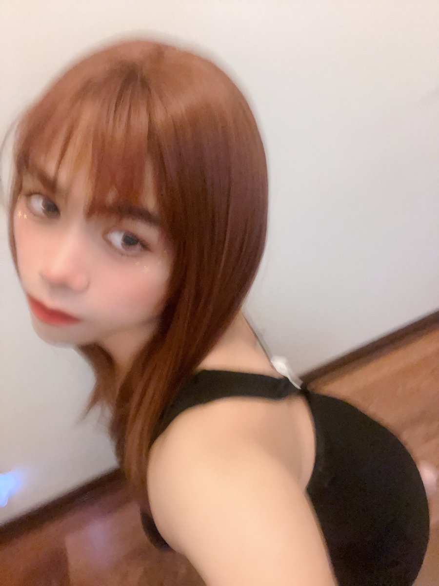 AprilFemboy's tweet photo. Hi love. 

#ts #femboy #cd https://t.co/H1E3lQmtRt