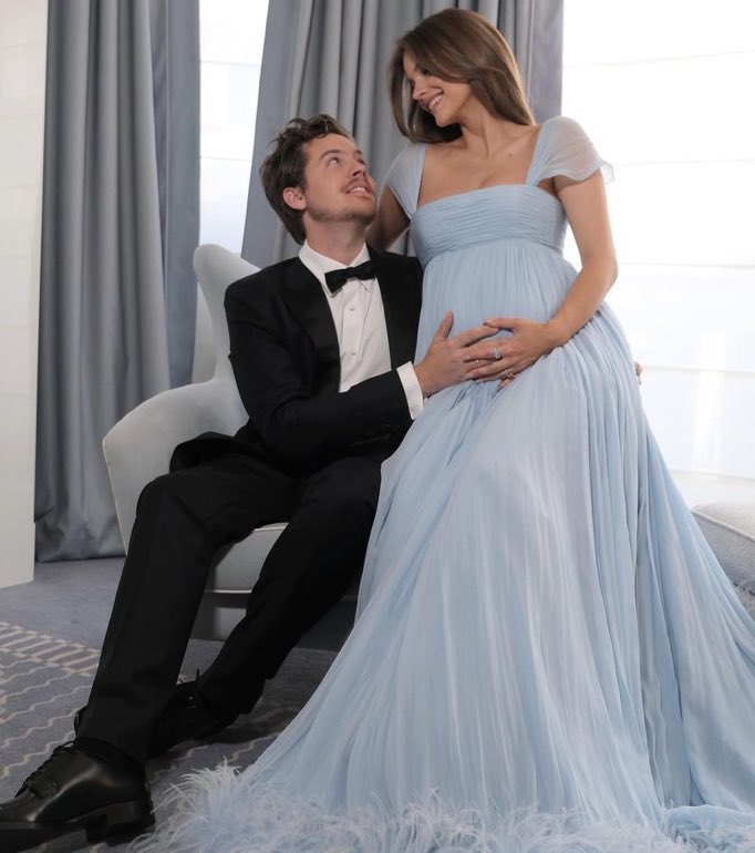 deadpoetstan's tweet photo. NOOO MAMMA E PAPÀ DIVENTANO GENITORI 😭😭

CHE BELLO https://t.co/Pngw9OsffI