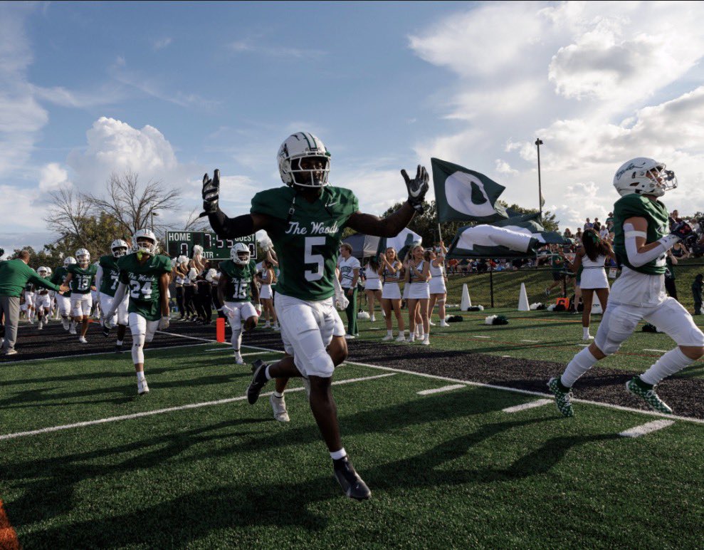 HollisMich90044's tweet photo. william woods offered !! #grit #staydown #agtg 
@Barnes_Coach8 
@ChrisBrooks83 
@RaeMerriweather
@JPRockMO
@Dbuck06 https://t.co/LBWBHLIkcb