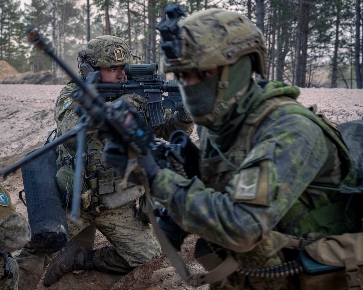 Canadian Army tweet media