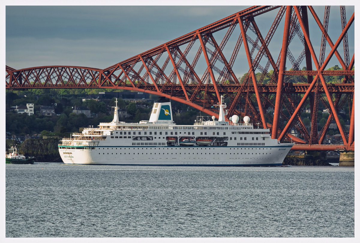 Brian_D2016's tweet photo. MS Deutschland inbound to Rosyth on Wednesday morning. https://t.co/bOLqC7oZVL