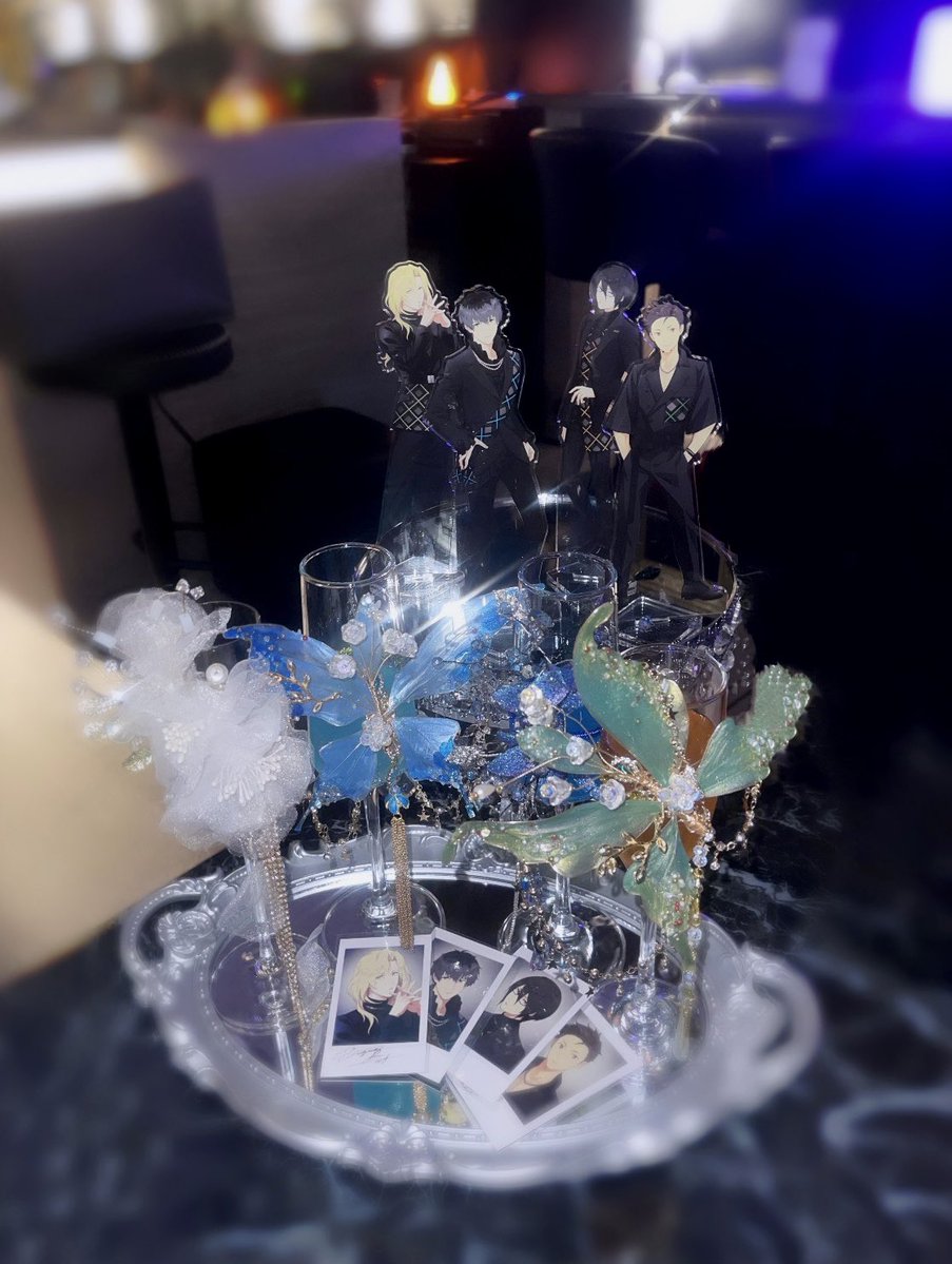 めろらば💙 tweet media