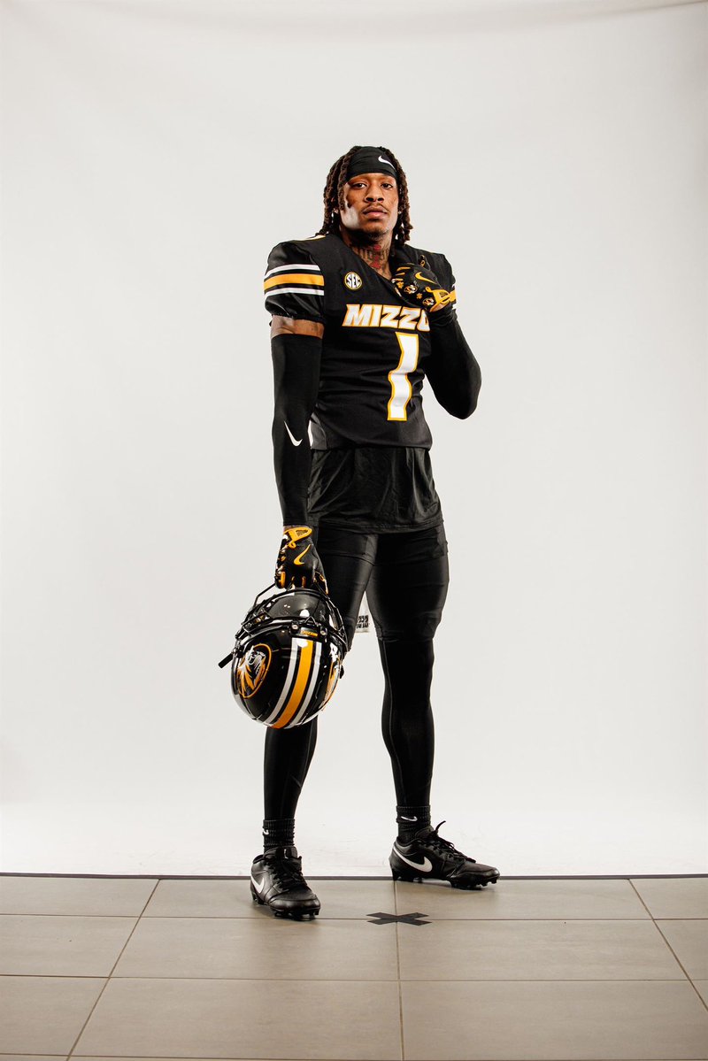 Chris Graves Jr tweet media