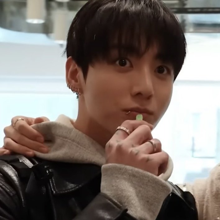 andy⁷ 🦭 tweet media