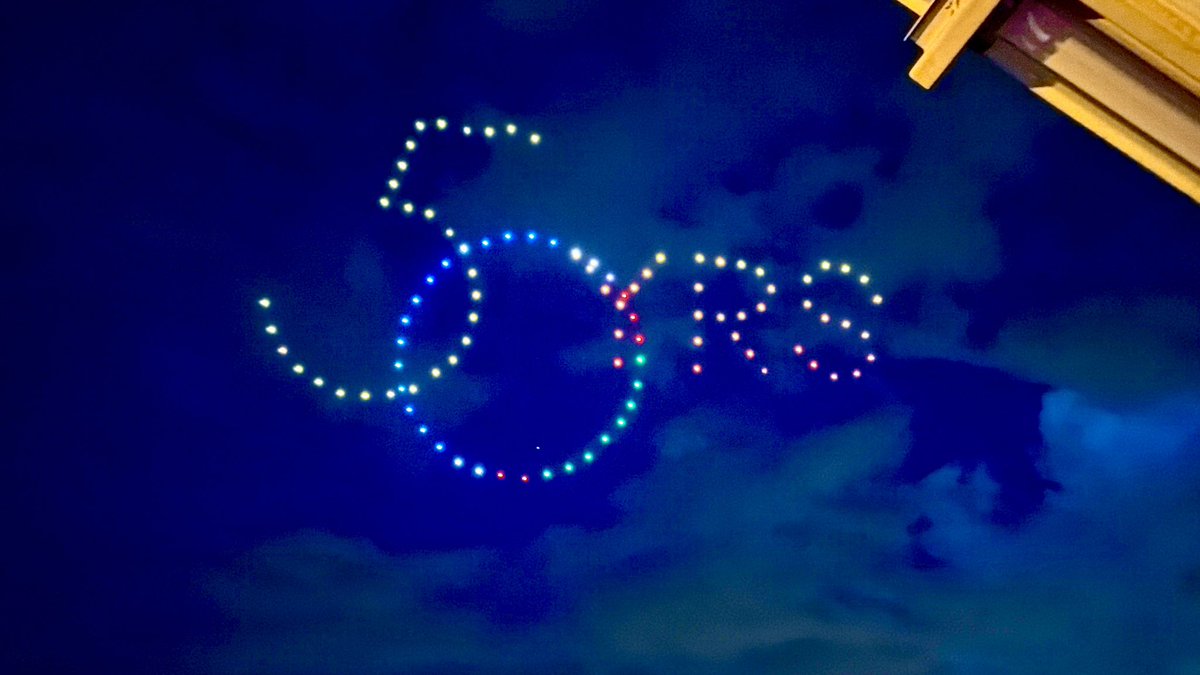 Jays_Pyrotech's tweet photo. Drone Show in Nairobi by Jays Pyrotechnics at @Shamba_Cafe with Fireworks for the @EUinKenya and 50 Years of Partnership. 

#droneshow #jayspyrotechnics #kenya #fireworks #nairobi https://t.co/16FFySXNin