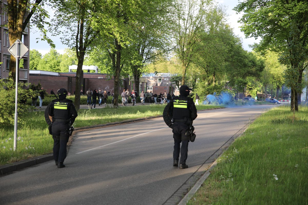 Politie en ME ingezet bij ongeregeldheden in Apeldoorn