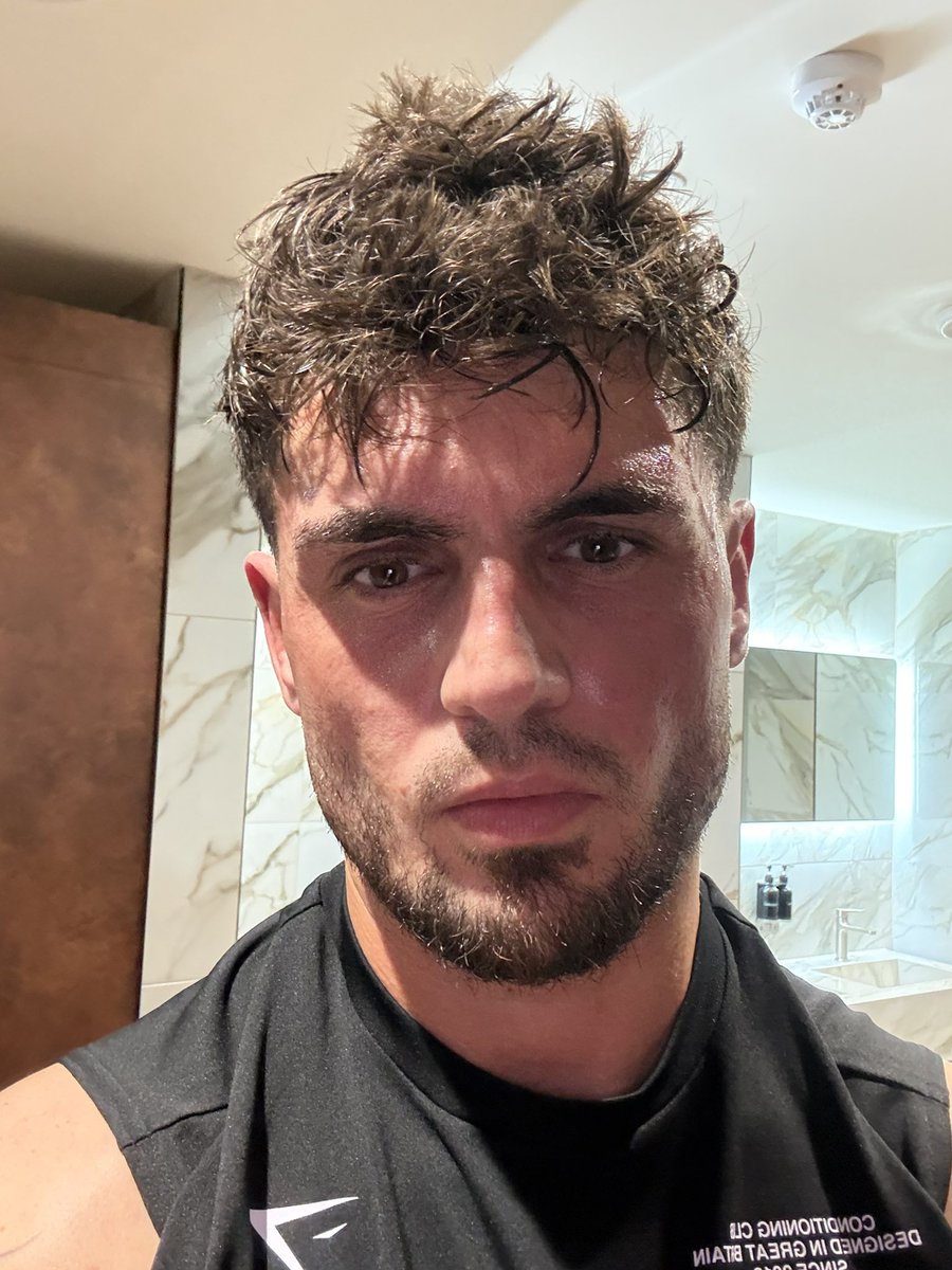 AldoWalsh's tweet photo. Pre season begins….🏃🏽💨 https://t.co/5wUgvAOlvL