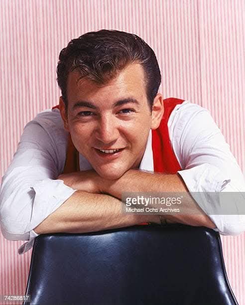 barbaravitali2's tweet photo. Remembering #BobbyDarin May 14,1936_December 20,1973 (Age 37) #ComeSeptember #CaptainNewmanMD #SandraDee https://t.co/TpCX3wz4Sd