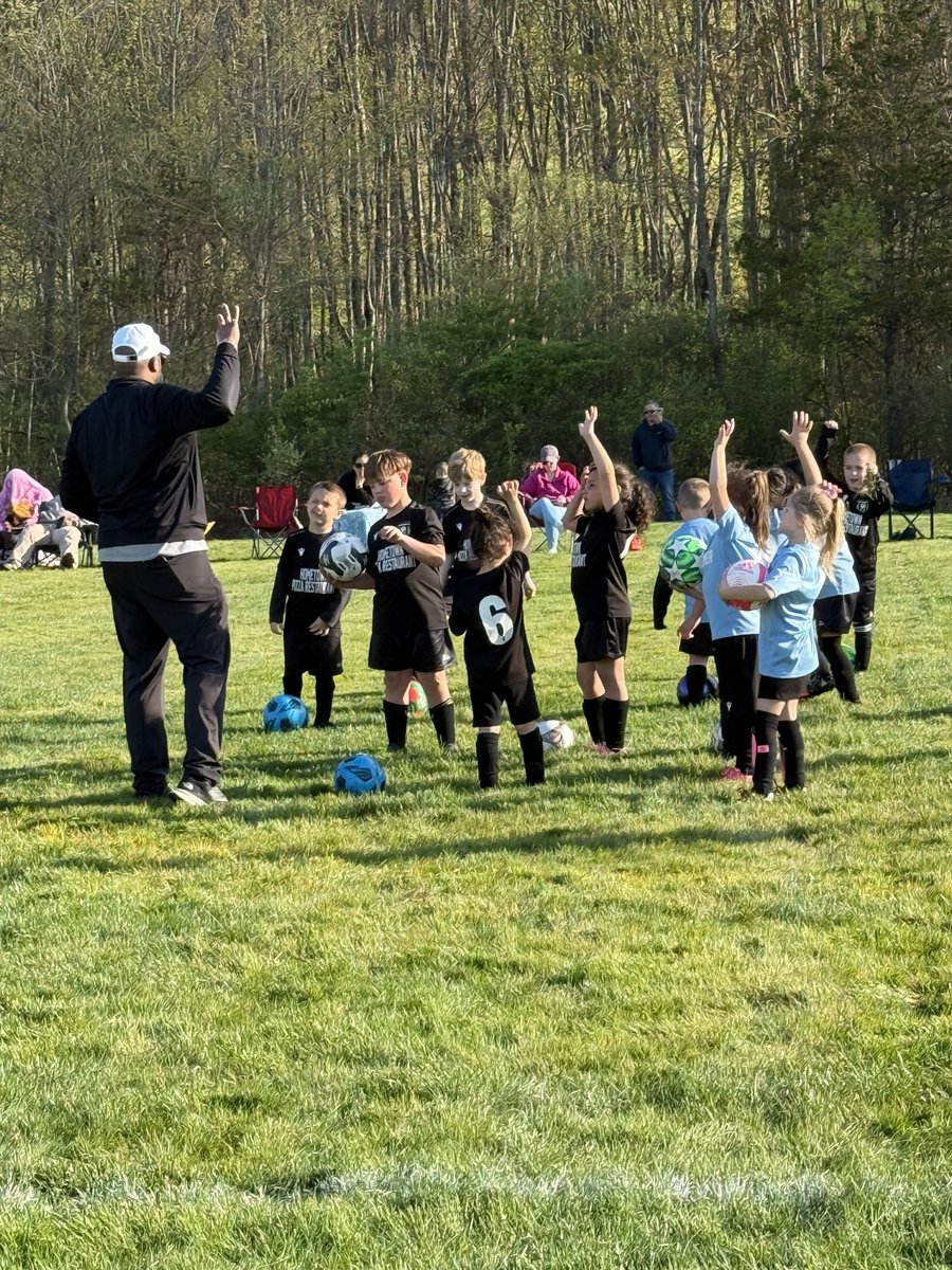 SoccerShotsCT's tweet photo. Huge shoutout to our coaches in Wallingford! 👏⚽
Thank you for bringing the fun, high energy, and positive enthusiasm to every session and making such a great impact on the kids each week. It’s been an amazing season so far and let’s keep the momentum going! 💪🔥 https://t.co/NPdb58c5Ph