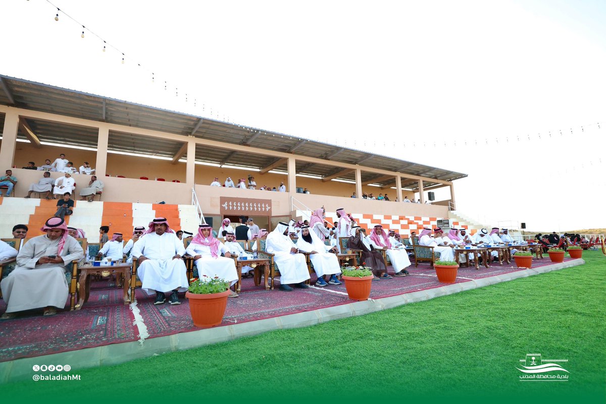 baladiahMt's tweet photo. 🏇 | شهدت محافظة #المذنب إقامة الحفل الفروسي الأول بتنظيم من #فروسية_المذنب ، وسط حضور ومشاركة مميزة من رواد ومحبي رياضة الفروسية .
وبمشاركة تنظيمية من #بلدية_محافظة_المذنب .. دعماً للفعاليات المجتمعية وإبرازاً للموروث الوطني الأصيل .

#المذنب https://t.co/I4EnilTqVL