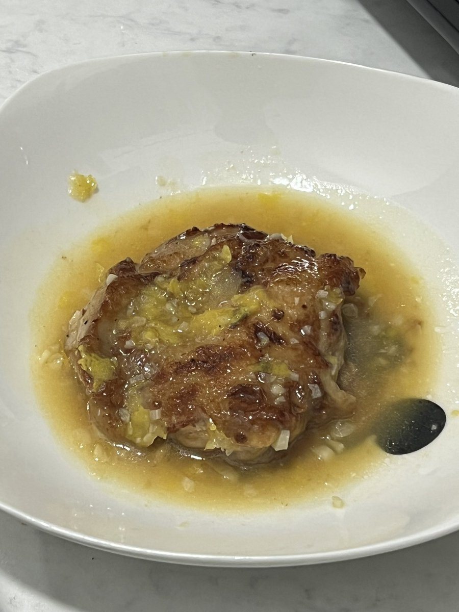 泰 （简约版 tweet media